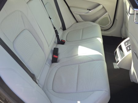 2021 Jaguar XF - photo 12