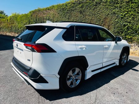 2022 Toyota RAV4 - photo 10