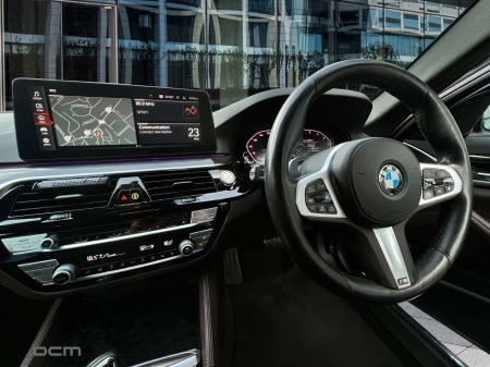 2020 BMW 5-Series - photo 21