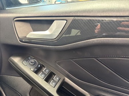 2025 Ford Focus - photo 11