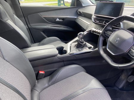 2021 Peugeot 5008 - photo 8