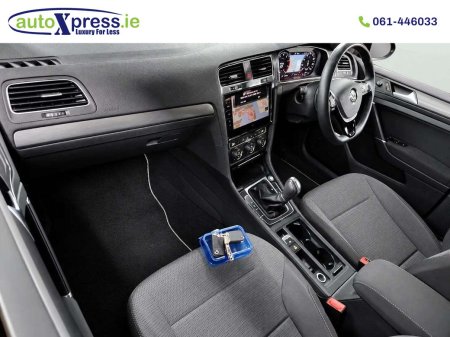 2019 Volkswagen Golf - photo 2