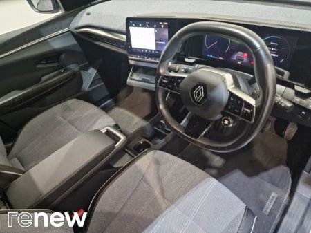 2024 Renault Megane E-Tech - photo 6