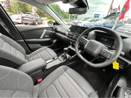 2025 Citroen C4 - photo 5