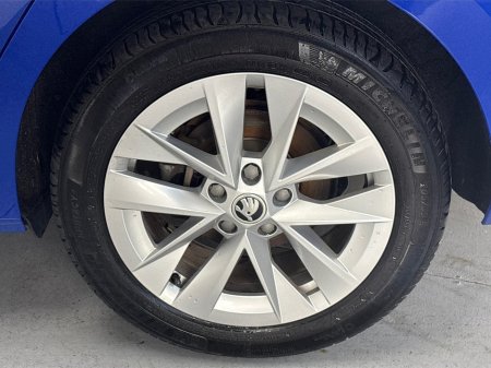 2024 Skoda Octavia - photo 11