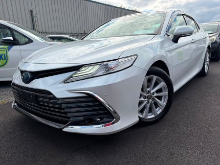 2021 Toyota Camry - photo 6