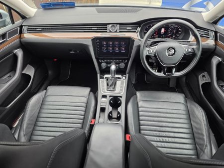 2018 Volkswagen Passat - photo 10