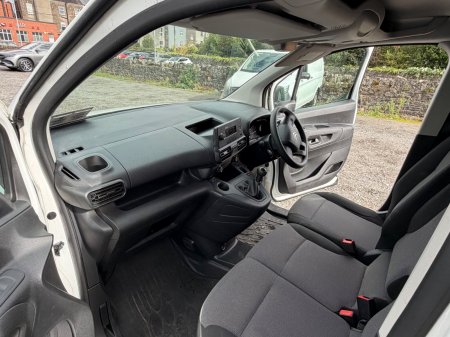 2020 Citroen Berlingo - photo 17