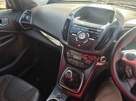 2015 Ford Kuga - photo 11