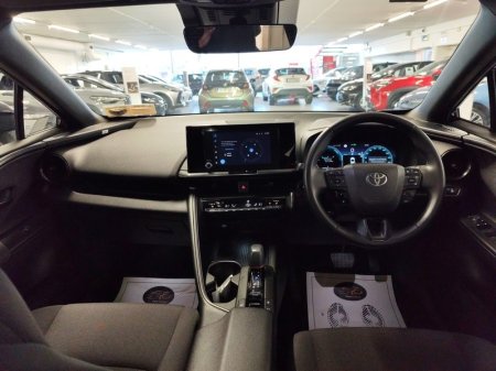 2024 Toyota C-HR - photo 8