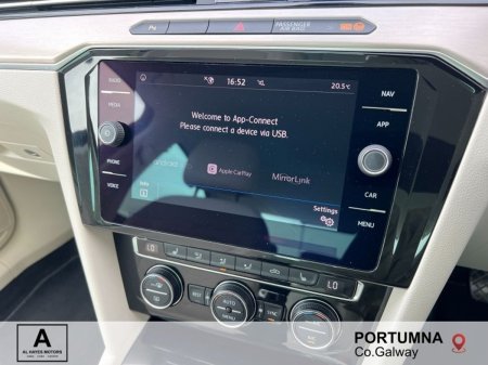 2019 Volkswagen Passat - photo 10