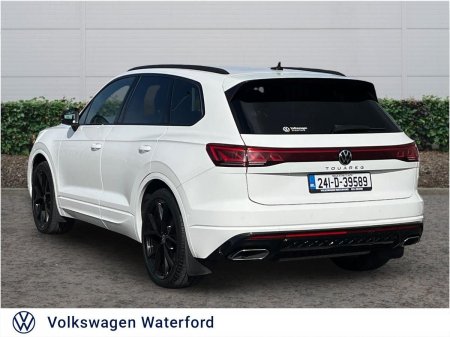 2024 Volkswagen Touareg - photo 3