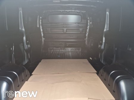 2026 Renault Trafic - photo 12