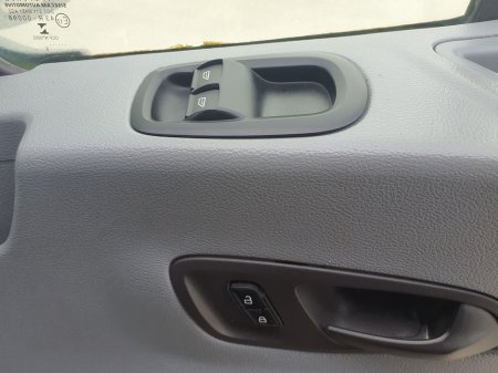 2019 Ford Transit - photo 9