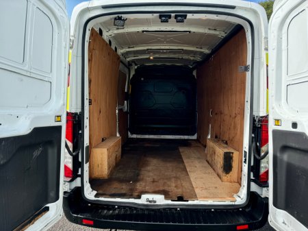 2022 Ford Transit - photo 7