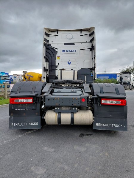 2023 Renault T-High - photo 7