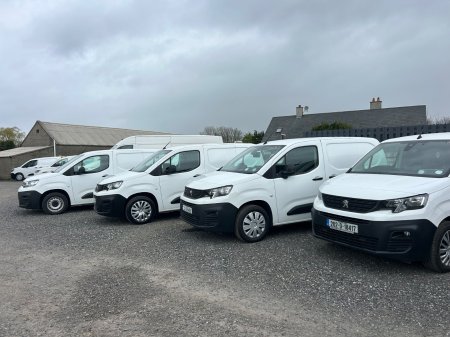 2021 Peugeot Partner - photo 2