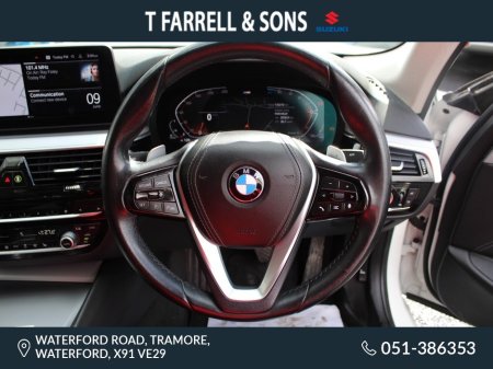 2022 BMW 5-Series - photo 4