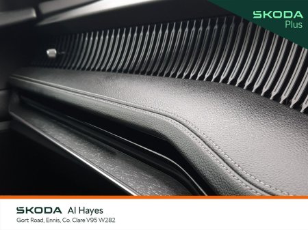 2024 Skoda Superb - photo 12