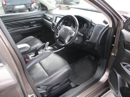 2017 Mitsubishi Outlander - photo 14