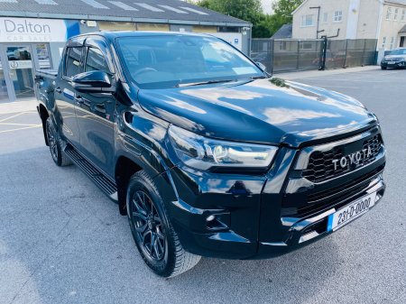 2023 Toyota Hilux - photo 3