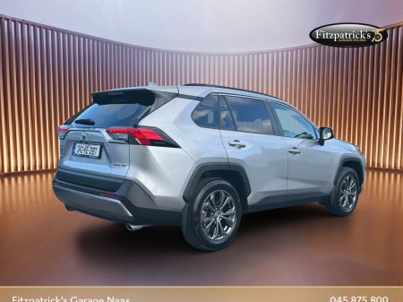 2024 Toyota RAV4 - photo 3