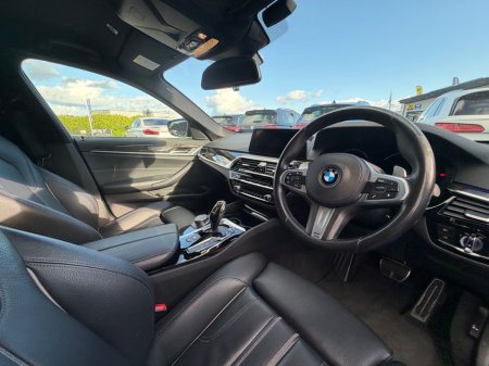 2019 BMW 5-Series - photo 19