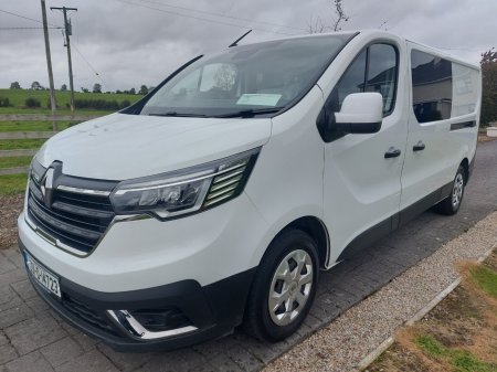 2023 Renault Trafic - photo 16