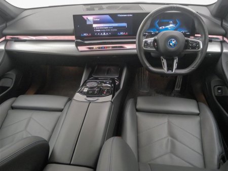 2024 BMW i5 - photo 4