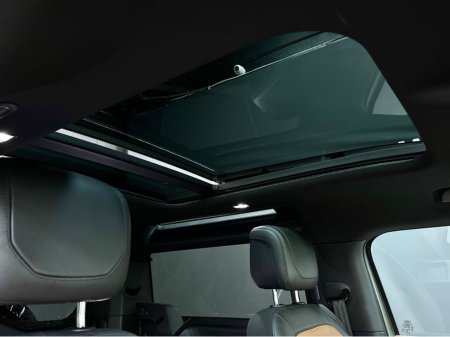 2023 Land Rover Defender - photo 18