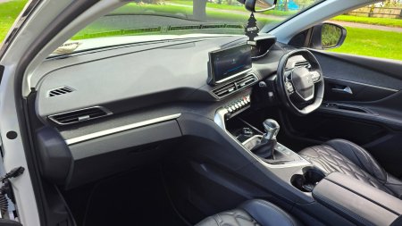 2021 Peugeot 5008 - photo 20