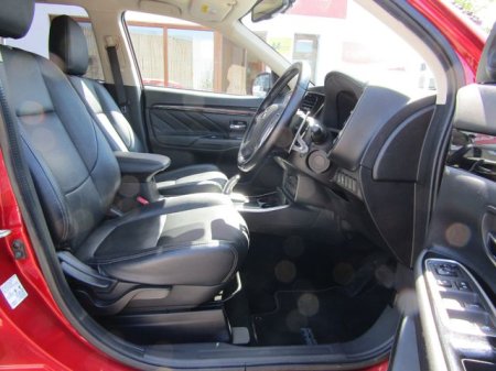 2017 Mitsubishi Outlander - photo 12