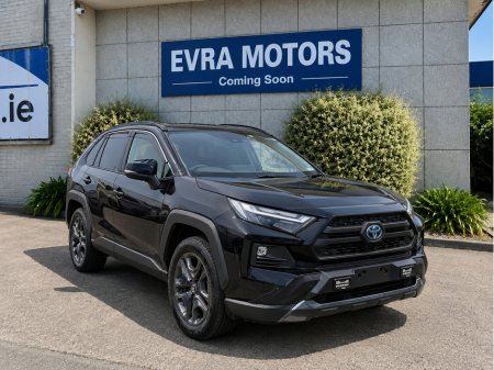 2023 Toyota RAV4 ADVENTURE AWD AUTOMATIC HYBRID 2.5 PETROL //MASSIVE SPEC//FACELIFT MODEL//FULL LEATHER HEATED AND CO