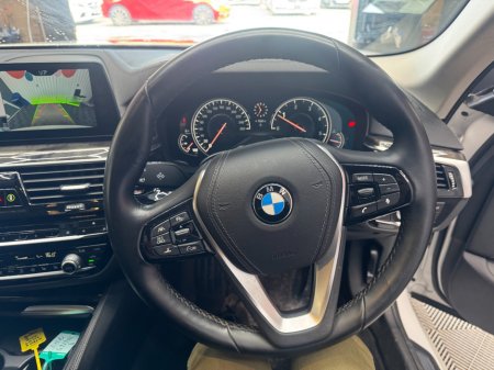 2017 BMW 5-Series - photo 9