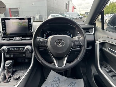 2022 Toyota RAV4 - photo 9