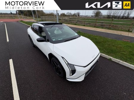 2026 Kia EV4 - photo 3