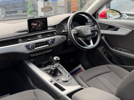 2017 Audi A4 - photo 24
