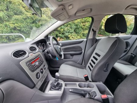 2011 Ford Focus - photo 10