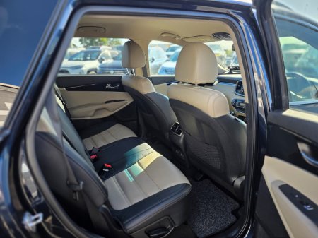 2019 Kia Sorento - photo 16