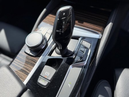 2017 BMW 5-Series - photo 33