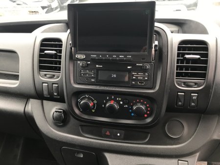 2020 Renault Trafic - photo 14