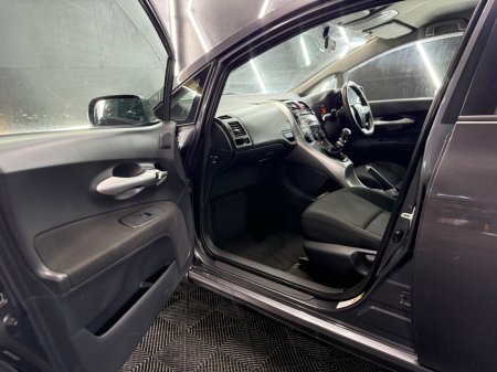 2011 Toyota Auris - photo 17