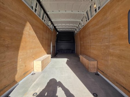 2023 Mercedes-Benz Sprinter - photo 2