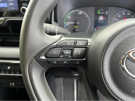 2023 Toyota Yaris - photo 21