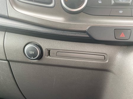 2020 Ford Transit Custom - photo 18