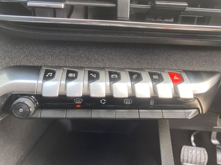 2022 Peugeot 5008 - photo 21