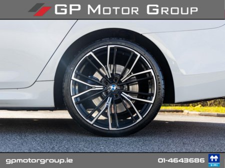2018 BMW 5-Series - photo 16
