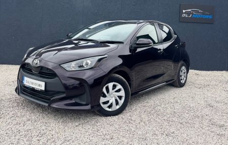 2020 Toyota Yaris - photo 18
