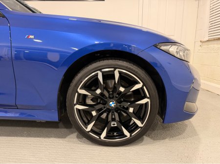 2025 BMW 3-Series - photo 24
