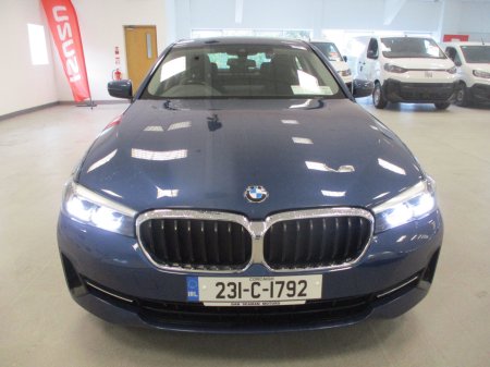 2023 BMW 5-Series - photo 7